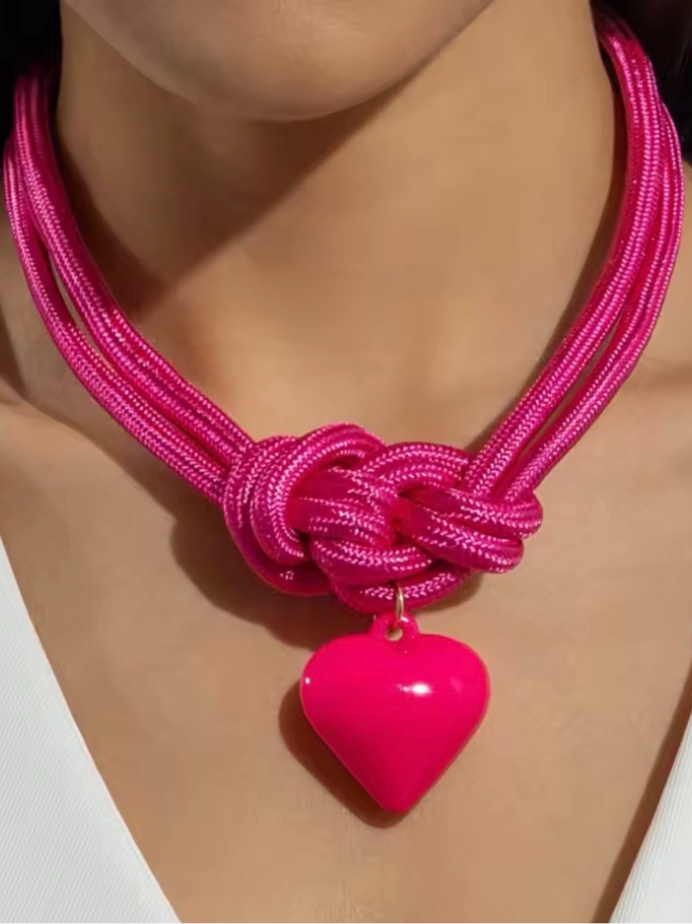 Zara Rare Limited Edition Hot Pink Knot Rope Necklace with Heart Pendant NWOT